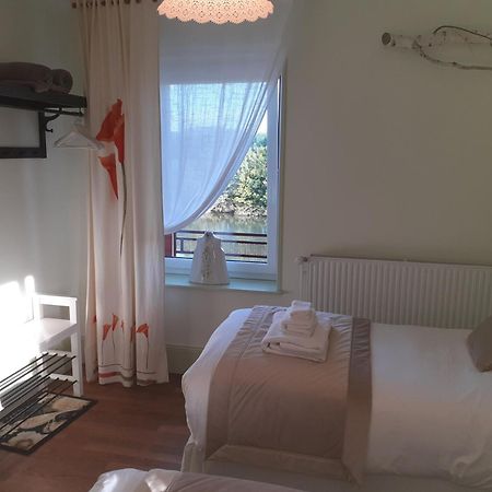 Chambres D'Hotes Cascarot Lechatelet Екстериор снимка