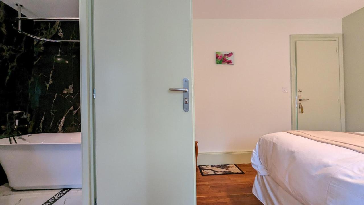 Chambres D'Hotes Cascarot Lechatelet Екстериор снимка